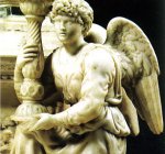 1494 &Aacute;ngel sosteniendo un candelabro, m&aacute;rmol, 51'5  cm., Bolonia, San Domenico [Detalle]