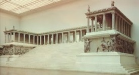 Altar consagrado a Zeus y Atenea