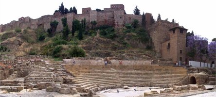 Vista panor&aacute;mica de la Alcazaba y el teatro romano de M&aacute;laga