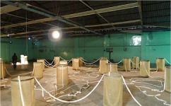 Sary Haddad "FABER 68-09" Intervenciòn en fábrica textil abandonada  