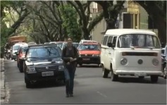 Acci&oacute;n realizada en las calles de Mexico D.F. y Porto Alegre para la 7&ordf; Biennal Mercosul, 2009
