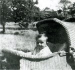 1924 Roy Lichtenstein con nueve meses
