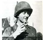 1945 Roy Lichtenstein en la mili.