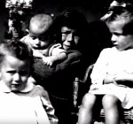 Piero Manzoni (en el centro) con sus hermanos