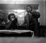 Piero Manzoni en el bar Jamaica a Brera, 1953 Fotograf&iacute;a: Ugo Mulas