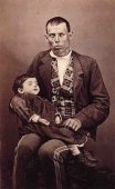 RODRIGO:  Padre con su  hijo muerto.  Lorca, 1870
