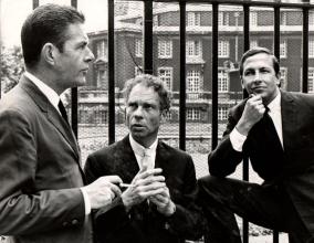 John Cage, Merce Cunningham y Robert Rauschenberg en 1964