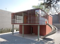 Fachada de la Casa O'Gorman, tras la rehabilitaci&oacute;n