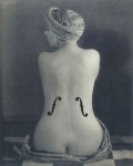Man Ray. Le violon d’Ingres, vers 1920-1921.