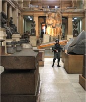 El Museo del Cairo protegido por el ejército