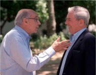 Vargas Llosa y José Saramago en 2002